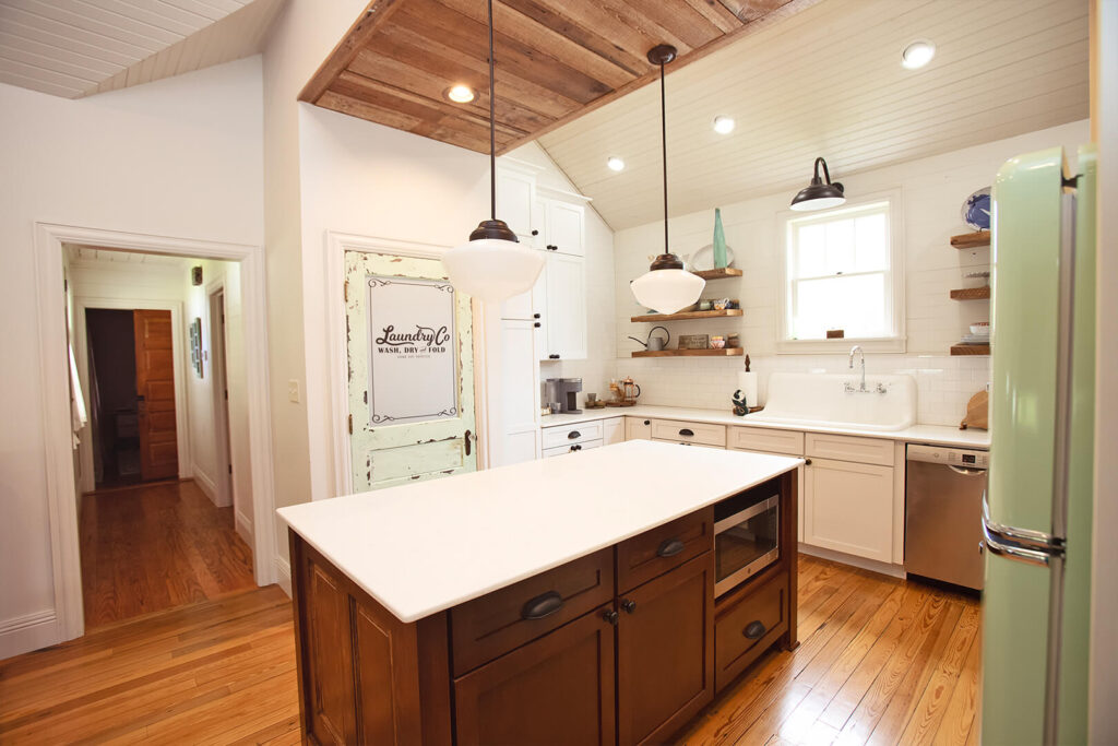 717 pujo street kitchen alt7